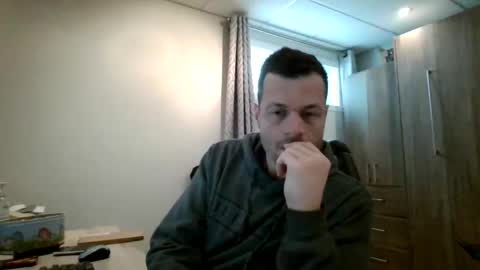 hurley7890 online show from 01-15-26, 05:49