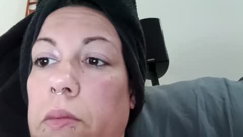 hurricane69666 online show from 09-11-25, 06:41