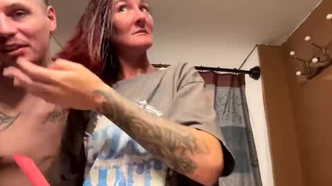 husbandandwife2011 online show from 03-09-25, 05:55