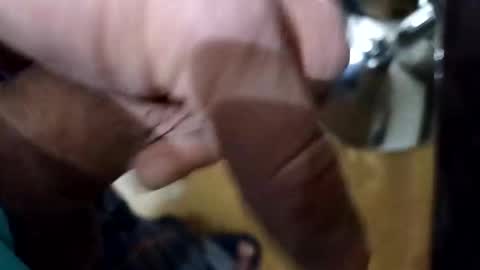 husky1511 online show from 11-30-25, 06:50