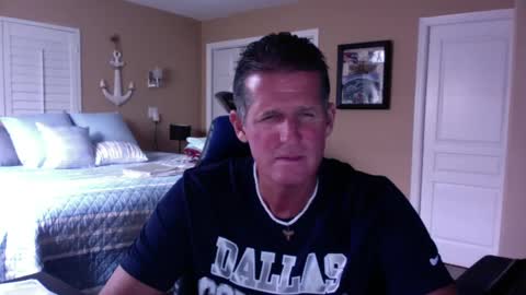 Snapshot of hvacstud4 chatting on 10-12-25, 07:46 hvacstud4 online show from 10-12-25, 07:46