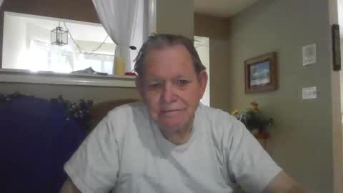 Snapshot of hvl13 chatting on 01-31-25, 08:01 hvl13 online show from 01-31-25, 08:01