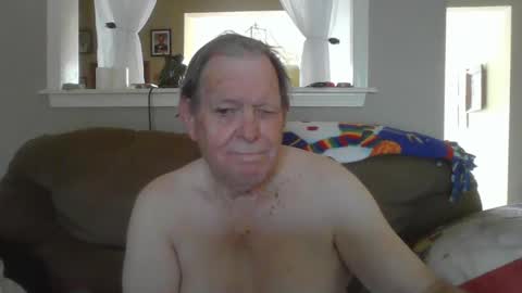 Snapshot of hvl13 chatting on 09-24-25, 07:06 hvl13 online show from 09-24-25, 07:06