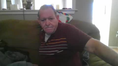 Snapshot of hvl13 chatting on 10-29-25, 04:09 hvl13 online show from 10-29-25, 04:09