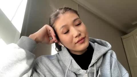 Hanna online show from 11-26-25, 07:09