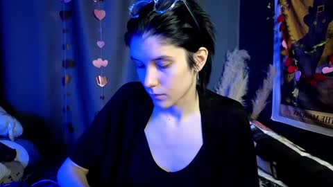 Hyeon Jin online show from 02-23-25, 08:55