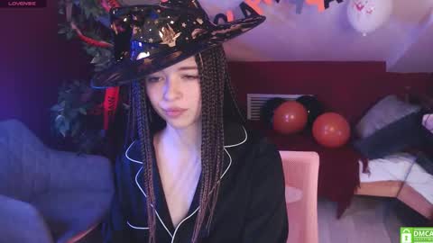 Julia online show from 10-22-25, 09:58