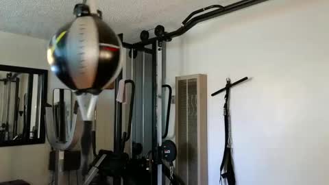 Snapshot of hypno_dick_therapy chatting on 01-03-25, 07:39 Mr. Frost online show from 01-03-25, 07:39