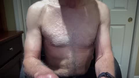 Snapshot of i8bgcq chatting on 12-27-24, 02:43 The Talented Mr. DILFy online show from 12-27-24, 02:43