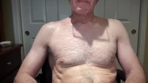 Snapshot of i8bgcq chatting on 02-05-25, 10:33 The Talented Mr. DILFy online show from 02-05-25, 10:33