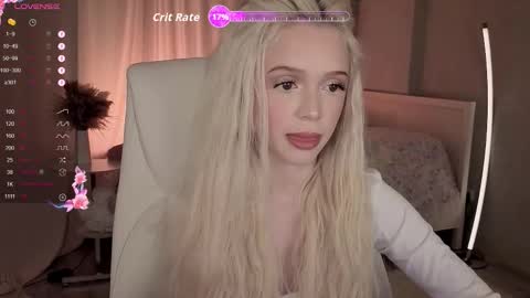 Snapshot of i__am_joss chatting on 10-28-25, 12:36 Joselle online show from 10-28-25, 12:36