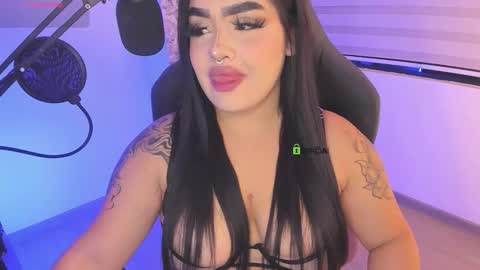 Ari online show from 09-25-25, 01:09