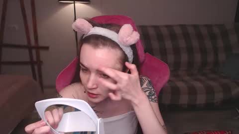 elisabeth online show from 10-28-25, 11:14