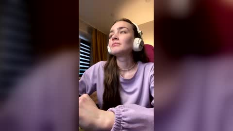 elisabeth online show from 12-02-25, 10:20