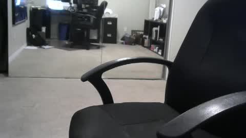 Snapshot of i_was_a_shy_dad chatting on 11-24-25, 01:33 i_was_a_shy_dad online show from 11-24-25, 01:33