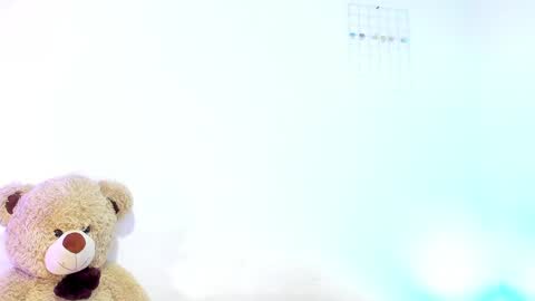 Your favorite IAM LUISA  online show from 12-21-24, 04:19