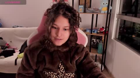 On instagram Imm  NikkiHelp me reach 100 likes online show from 02-28-26, 05:41