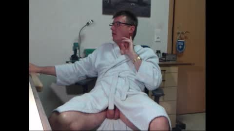 Snapshot of iamachim chatting on 09-30-25, 06:57 iamachim online show from 09-30-25, 06:57