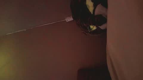 Snapshot of iamhereandnow chatting on 11-20-25, 05:40 iamhereandnow online show from 11-20-25, 05:40