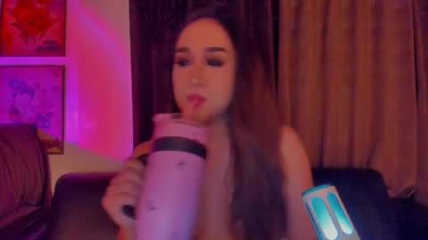 Miss Jazzmine online show from 12-19-25, 07:37