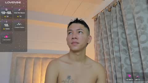 Juliiiiian online show from 01-08-25, 10:59