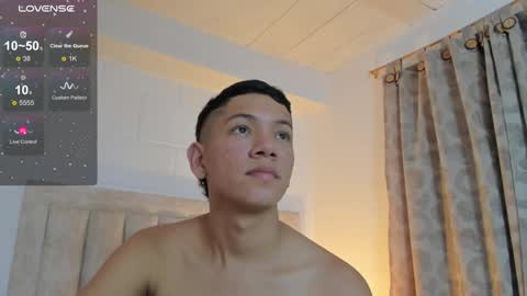 Juliiiiian online show from 01-08-25, 05:05