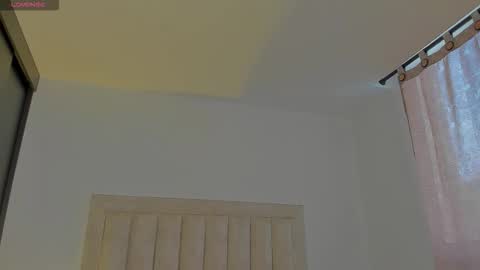 Juliiiiian online show from 11-28-25, 11:57