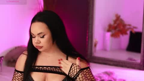 Lila online show from 10-25-25, 04:02