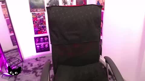 Mari online show from 03-08-25, 05:38