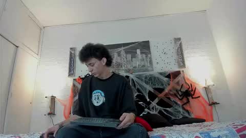 Mariano online show from 10-29-25, 05:31