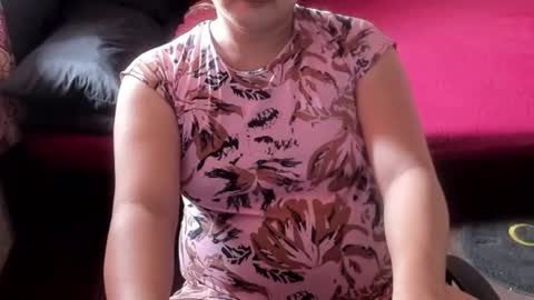 Snapshot of iamsuprememistress chatting on 02-14-26, 07:05 MADAM MISTRESS ASIANA online show from 02-14-26, 07:05