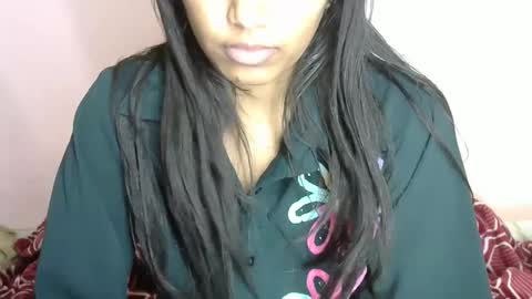 iamHotTaara online show from 01-17-25, 01:24