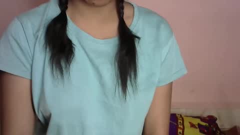 iamHotTaara online show from 01-22-25, 05:17