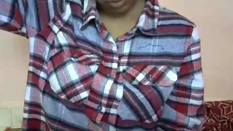 iamHotTaara online show from 01-24-25, 09:49