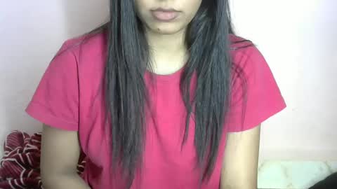 iamHotTaara online show from 01-26-25, 06:06