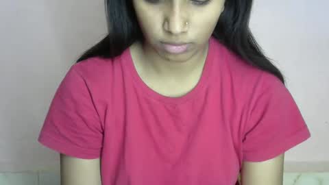 iamHotTaara online show from 02-09-25, 03:53