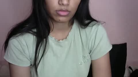 iamHotTaara online show from 02-10-25, 06:24