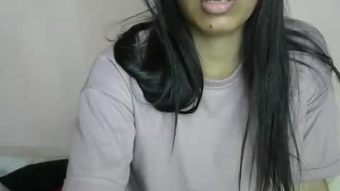 iamHotTaara online show from 02-17-25, 09:35