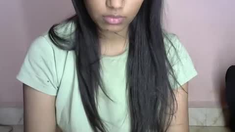 iamHotTaara online show from 02-20-25, 05:33