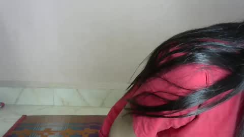 iamHotTaara online show from 03-05-25, 05:08