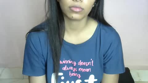 iamHotTaara online show from 03-08-25, 05:01