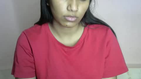 iamHotTaara online show from 03-11-25, 03:34