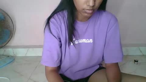 iamHotTaara online show from 09-11-25, 06:35