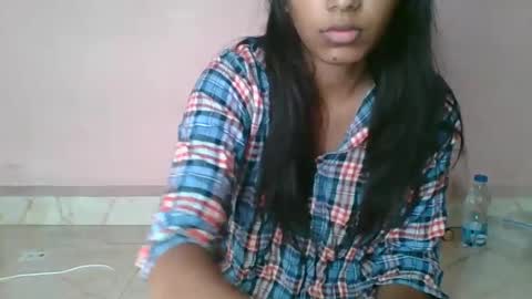 iamHotTaara online show from 09-17-25, 04:36
