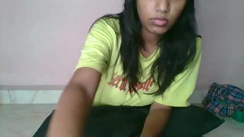 iamHotTaara online show from 09-30-25, 07:02