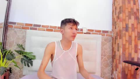 Thiago online show from 01-21-25, 03:26