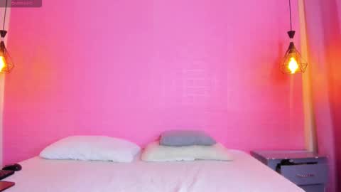 Snapshot of ian_aleandra chatting on 01-14-26, 12:55 Ian Aleandra online show from 01-14-26, 12:55