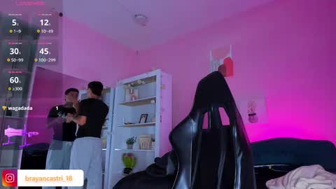 IAN CASTILLO online show from 10-29-25, 11:23