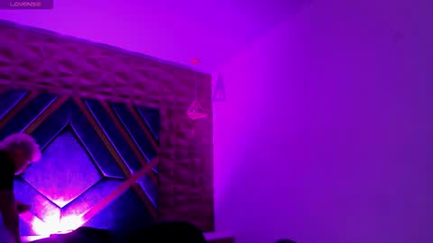 Snapshot of ian_castillo_ chatting on 02-02-26, 11:20 IAN CASTILLO online show from 02-02-26, 11:20