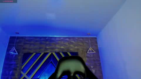 Snapshot of ian_castillo_ chatting on 04-02-26, 11:19 IAN CASTILLO online show from 04-02-26, 11:19